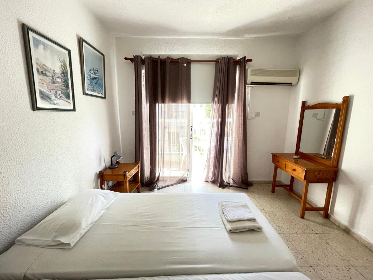 Dream Studio270M From The Beach Paphos Luaran gambar