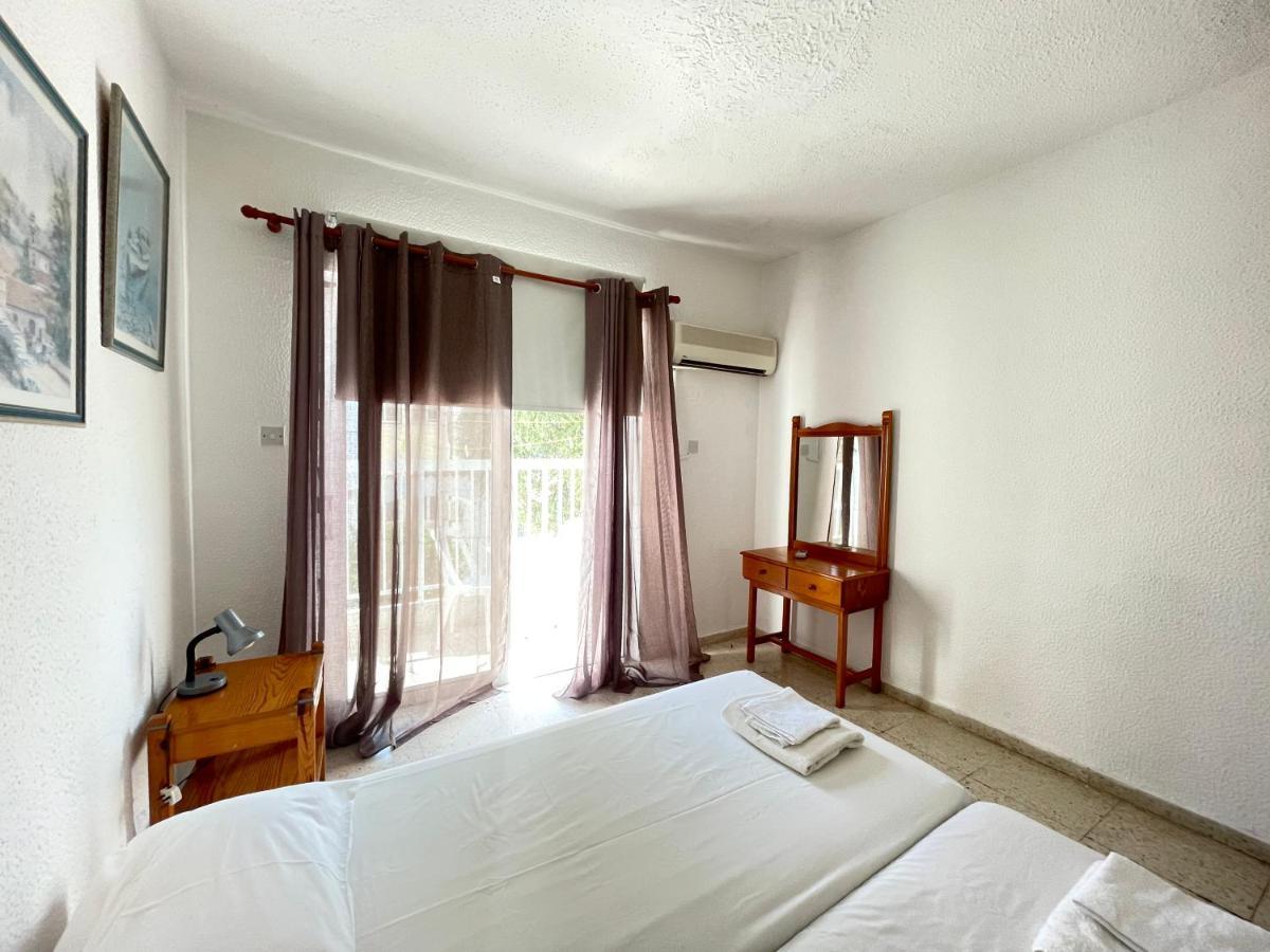 Dream Studio270M From The Beach Paphos Luaran gambar